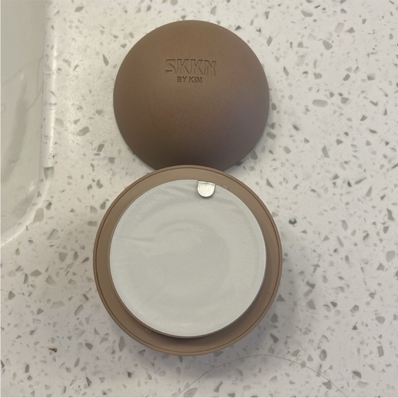 SKKN face moisturizer cream never used by Kim - Picture 3 of 3